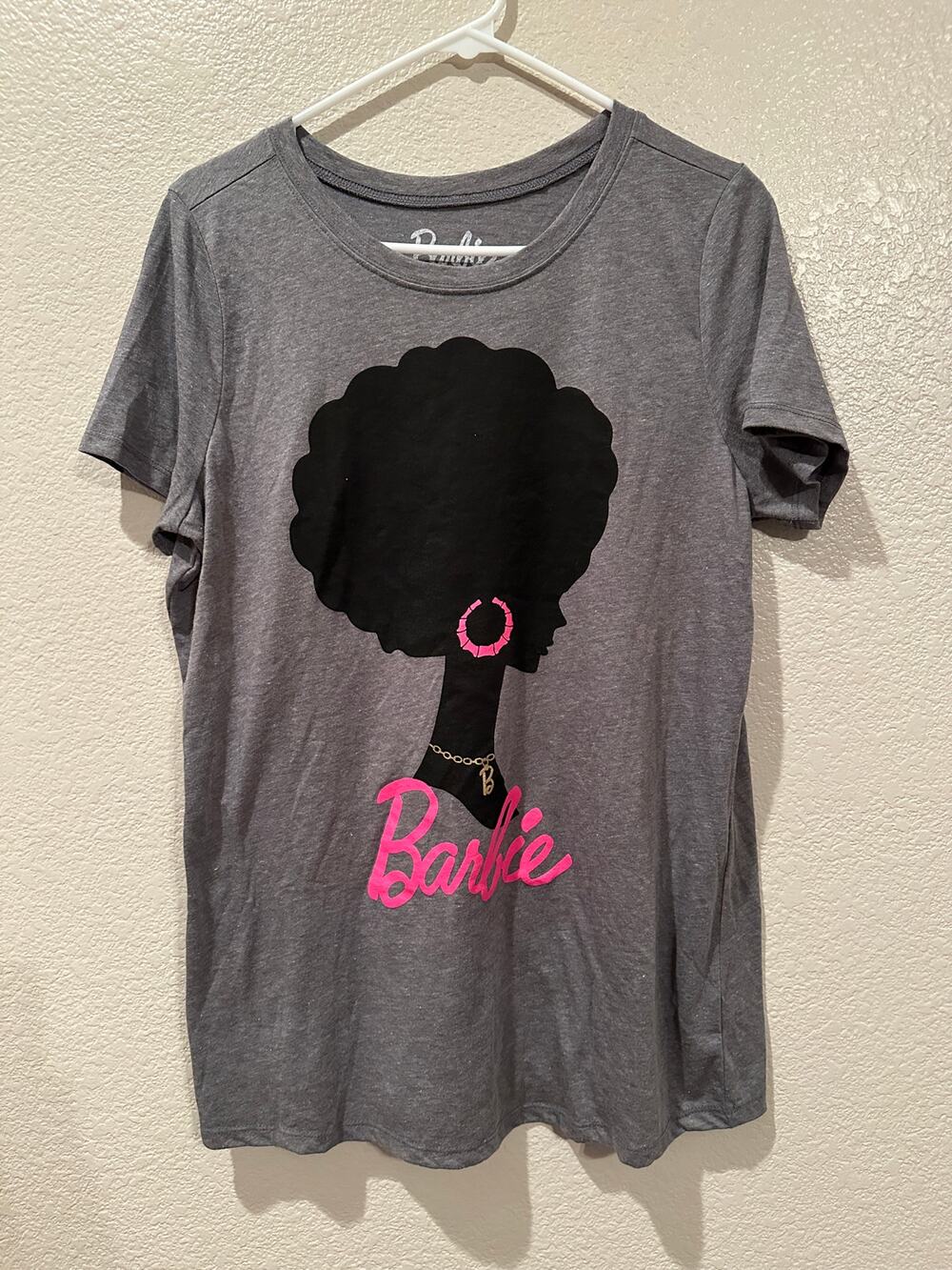 NWOT Barbie silhouette Gray Black and Pink Tee Sz 00 M/L